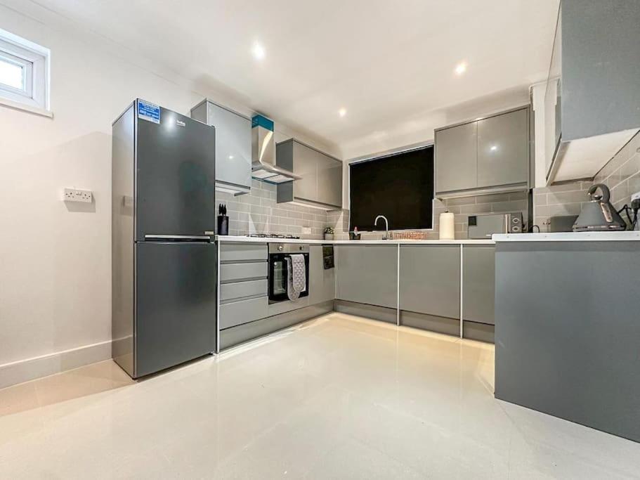 New Cosy Luxury 3 Bedroom House In Battersea Λονδίνο Εξωτερικό φωτογραφία