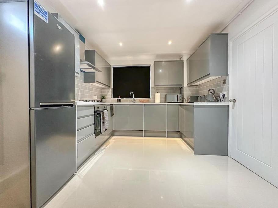 New Cosy Luxury 3 Bedroom House In Battersea Λονδίνο Εξωτερικό φωτογραφία
